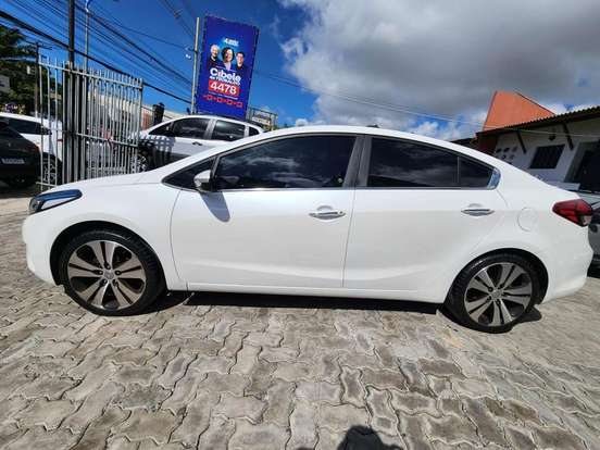 KIA-CERATO-1.6 SX 16V FLEX 4P AUTOMÁTICO KIA-CERATO-2018