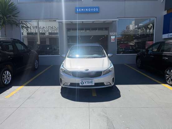 KIA-CERATO-2017