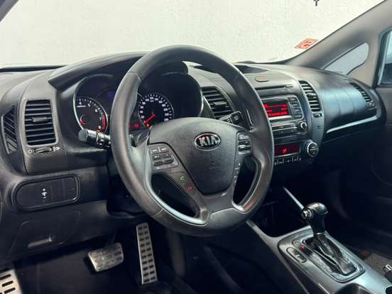KIA-CERATO-2015