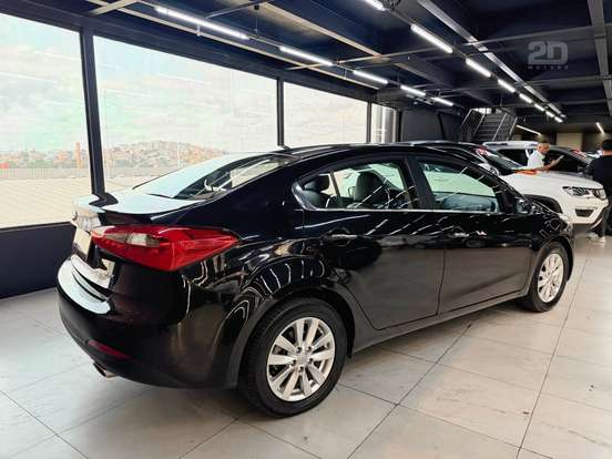 KIA-CERATO-2013