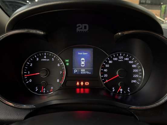 KIA-CERATO-1.6 SX 16V FLEX 4P AUTOMÁTICO KIA-CERATO-2013