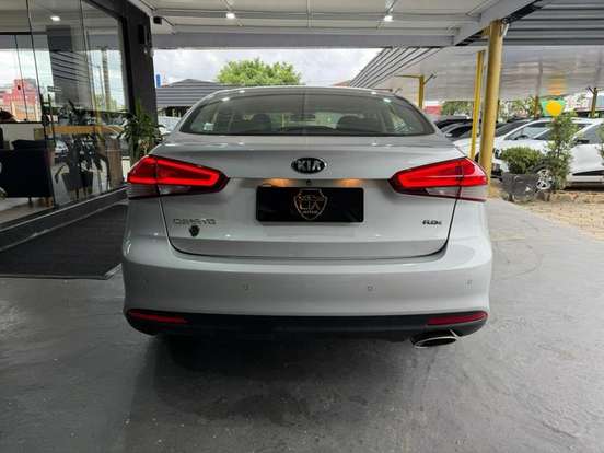 KIA-CERATO-2018