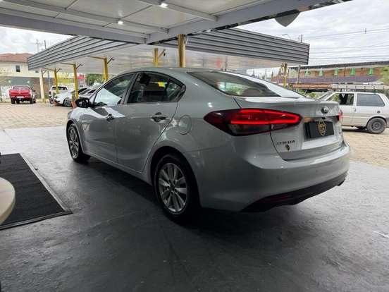 KIA-CERATO-1.6 SX 16V FLEX 4P AUTOMÁTICO KIA-CERATO-2018