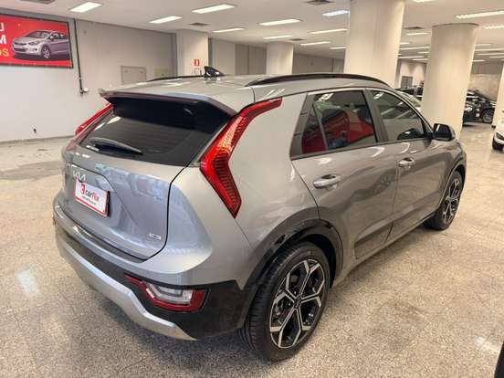 KIA-NIRO-2025