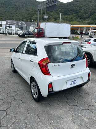 KIA-PICANTO-2015