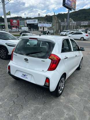 KIA-PICANTO-2015