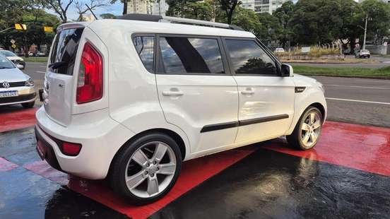KIA-SOUL-2013