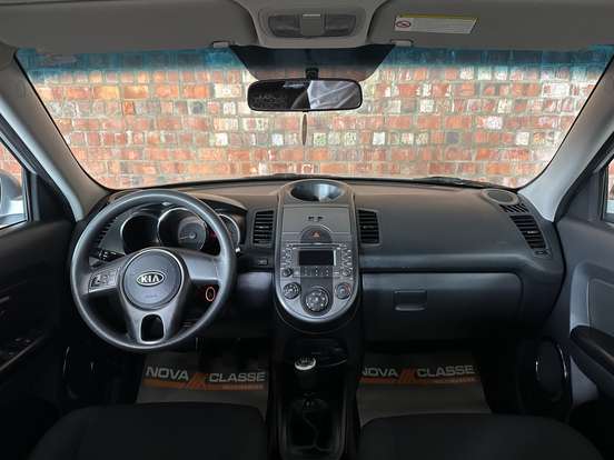 KIA-SOUL-2011