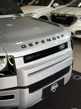 LAND ROVER-DEFENDER-2021