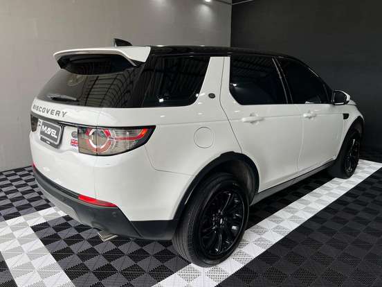 LAND ROVER-DISCOVERY SPORT-2.0 16V SI4 TURBO GASOLINA SE 4P AUTOMÁTICO LAND ROVER-DISCOVERY SPORT-2017