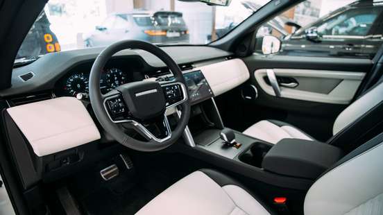 LAND ROVER-DISCOVERY SPORT-2025