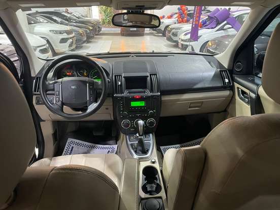 LAND ROVER-FREELANDER 2-2011