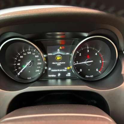 LAND ROVER-RANGE ROVER EVOQUE-2.2 SE 4WD 16V DIESEL 4P AUTOMÁTICO LAND ROVER-RANGE ROVER EVOQUE-2015
