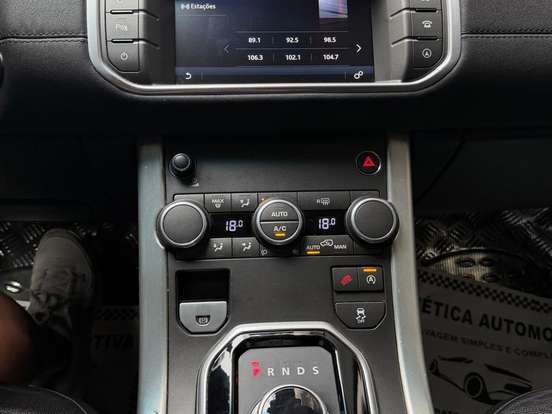 LAND ROVER-RANGE ROVER EVOQUE-2.0 SE 4WD 16V GASOLINA 4P AUTOMÁTICO LAND ROVER-RANGE ROVER EVOQUE-2015