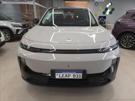 LEAPMOTOR B10 18,8 KW REEV