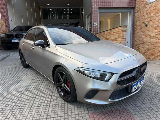 MERCEDES-BENZ-A 200-2020