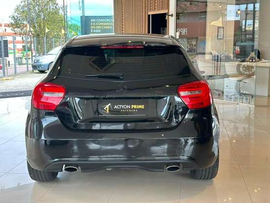 MERCEDES-BENZ-A 200-2014