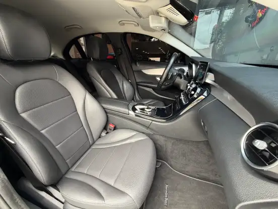 MERCEDES-BENZ-C 180-2019