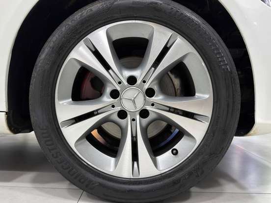 MERCEDES-BENZ-C 180-2016