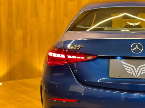 MERCEDES-BENZ-C 200-2024
