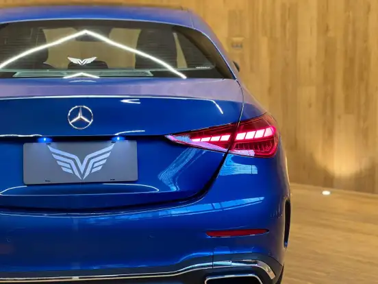 MERCEDES-BENZ-C 200-2024