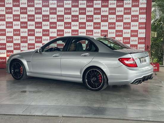 MERCEDES-BENZ-C 63 AMG-2011