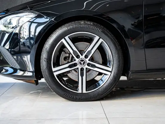MERCEDES-BENZ-CLA 250-2.0 CGI GASOLINA 7G-DCT MERCEDES-BENZ-CLA 250-2022
