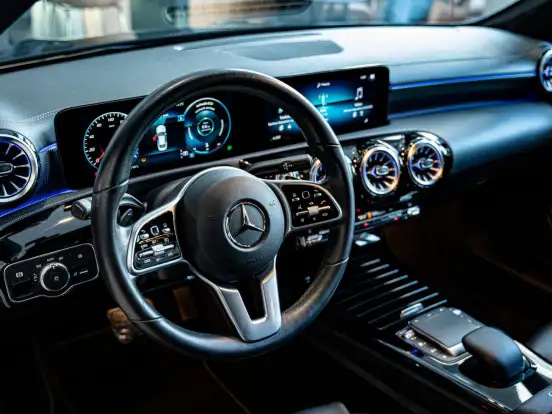 MERCEDES-BENZ-CLA 250-2.0 CGI GASOLINA 7G-DCT MERCEDES-BENZ-CLA 250-2022