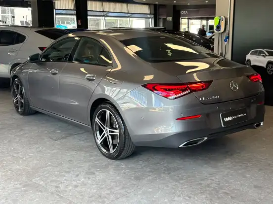MERCEDES-BENZ-CLA 250-2.0 CGI GASOLINA 7G-DCT MERCEDES-BENZ-CLA 250-2022