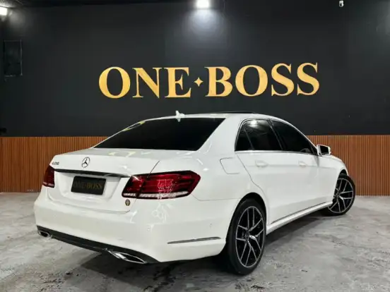 MERCEDES-BENZ-E 250-2.0 AVANTGARDE 16V TURBO GASOLINA 4P AUTOMÁTICO MERCEDES-BENZ-E 250-2014