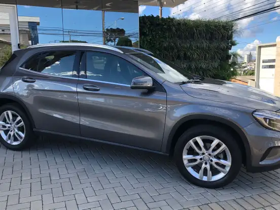 MERCEDES-BENZ-GLA 200-1.6 CGI ADVANCE 16V TURBO FLEX 4P AUTOMÁTICO MERCEDES-BENZ-GLA 200-2015