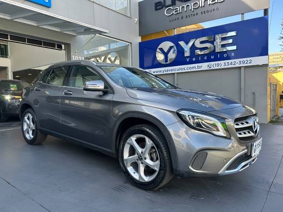 MERCEDES-BENZ GLA 200 1.6 CGI FLEX ADVANCE 7G-DCT