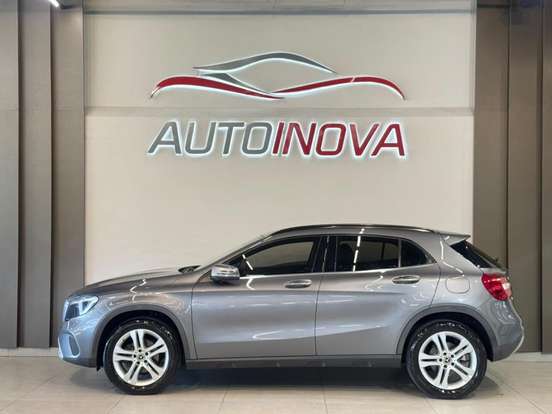 MERCEDES-BENZ-GLA 200-2017