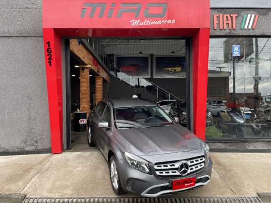 MERCEDES-BENZ-GLA 200-1.6 CGI FLEX STYLE 7G-DCT MERCEDES-BENZ-GLA 200-2017