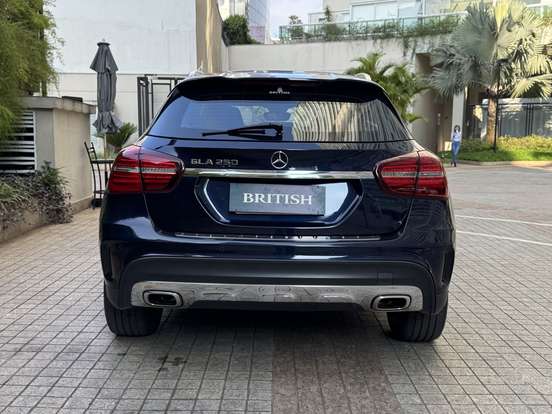 MERCEDES-BENZ-GLA 250-2018