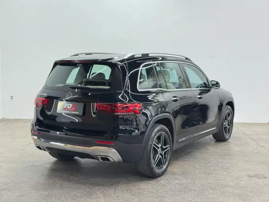 MERCEDES-BENZ-GLB 200-2022