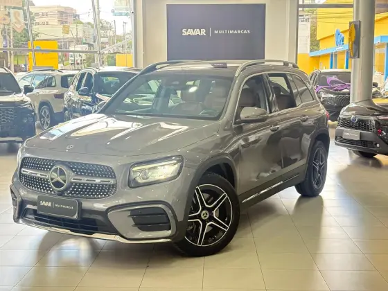 MERCEDES-BENZ GLB 220 2.0 MHEV AMG LINE 4MATIC 8G-DCT