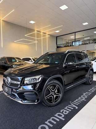 MERCEDES-BENZ-GLB 220-2024