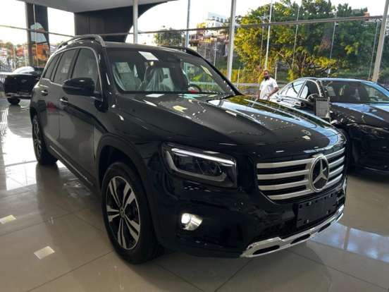 MERCEDES-BENZ-GLB 220-2026