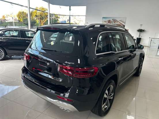 MERCEDES-BENZ-GLB 220-2026
