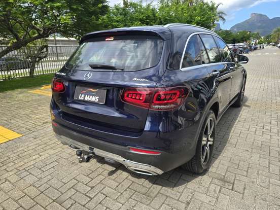 MERCEDES-BENZ-GLC 220d-2020