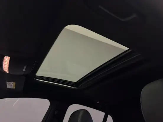 MERCEDES-BENZ-GLC 250-2018