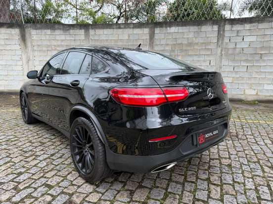 MERCEDES-BENZ-GLC 250-2019