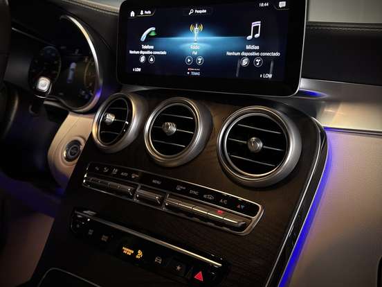 MERCEDES-BENZ-GLC 300-2021