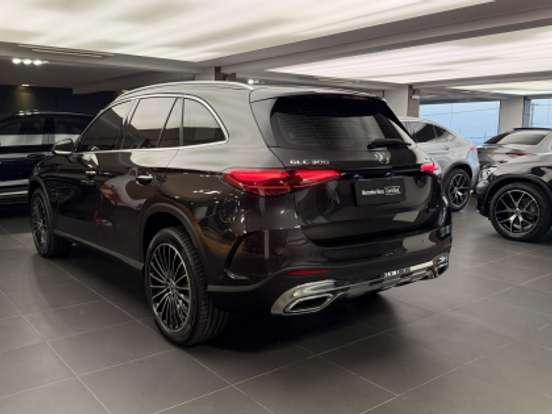 MERCEDES-BENZ-GLC 300-2.0 MHEV AMG LINE 4MATIC 9G-TRONIC MERCEDES-BENZ-GLC 300-2025