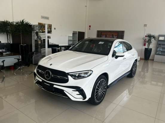 MERCEDES-BENZ-GLC 300-2026