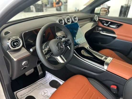 MERCEDES-BENZ-GLC 300-2026
