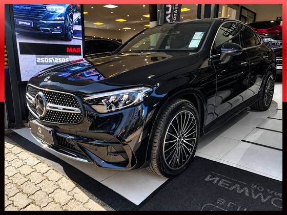 MERCEDES-BENZ GLC 300 2.0 MHEV AMG LINE COUPÉ 4MATIC 9G-TRONIC