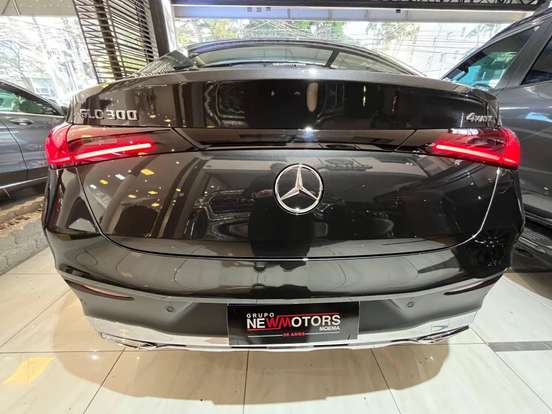 MERCEDES-BENZ-GLC 300-2026