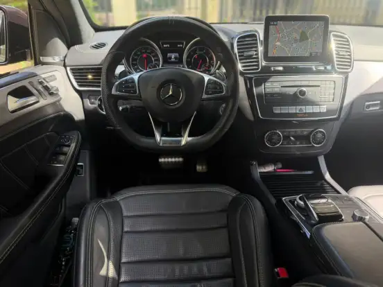 MERCEDES-BENZ-GLE 63 AMG-5.5 V8 TURBO GASOLINA 4MATIC 7G-TRONIC MERCEDES-BENZ-GLE 63 AMG-2018